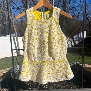 Greylin Anthropologie White Lace & Yellow Sleeveless Zip Back Peplum Top Size S